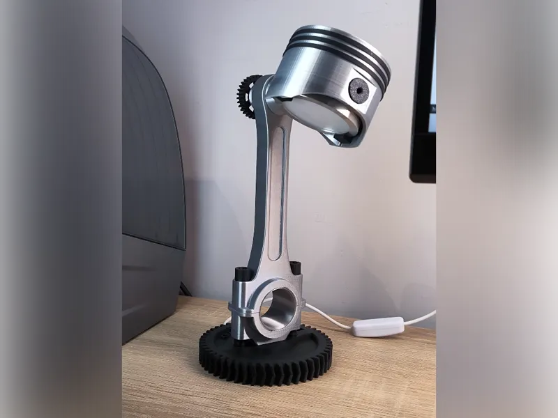 Motor pistonu lamba yanık görünüm