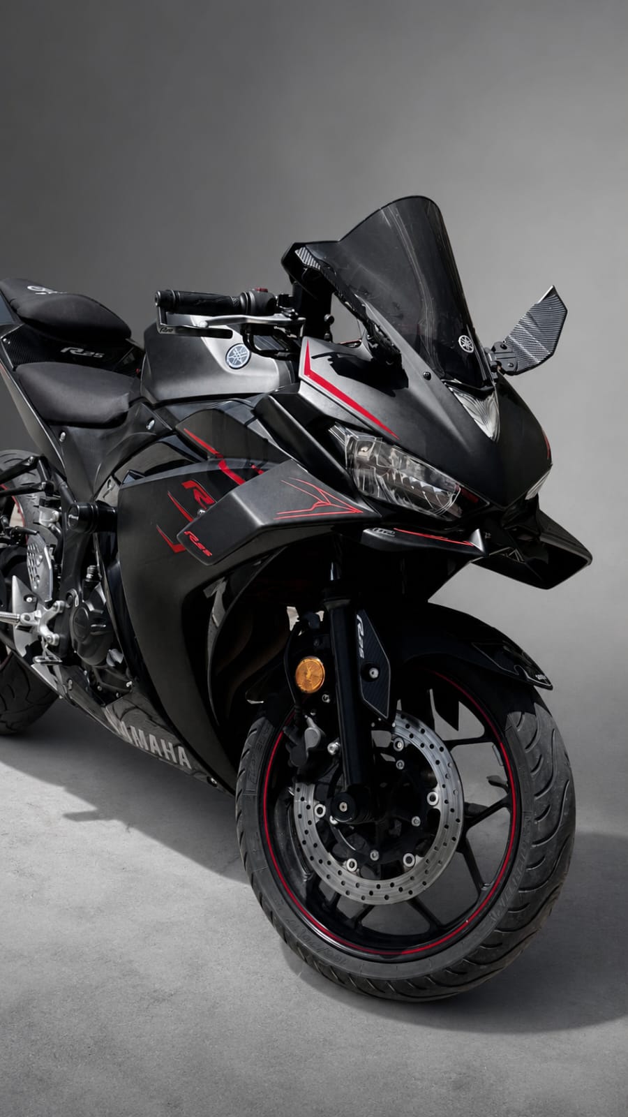 Yamaha R25 Winglet