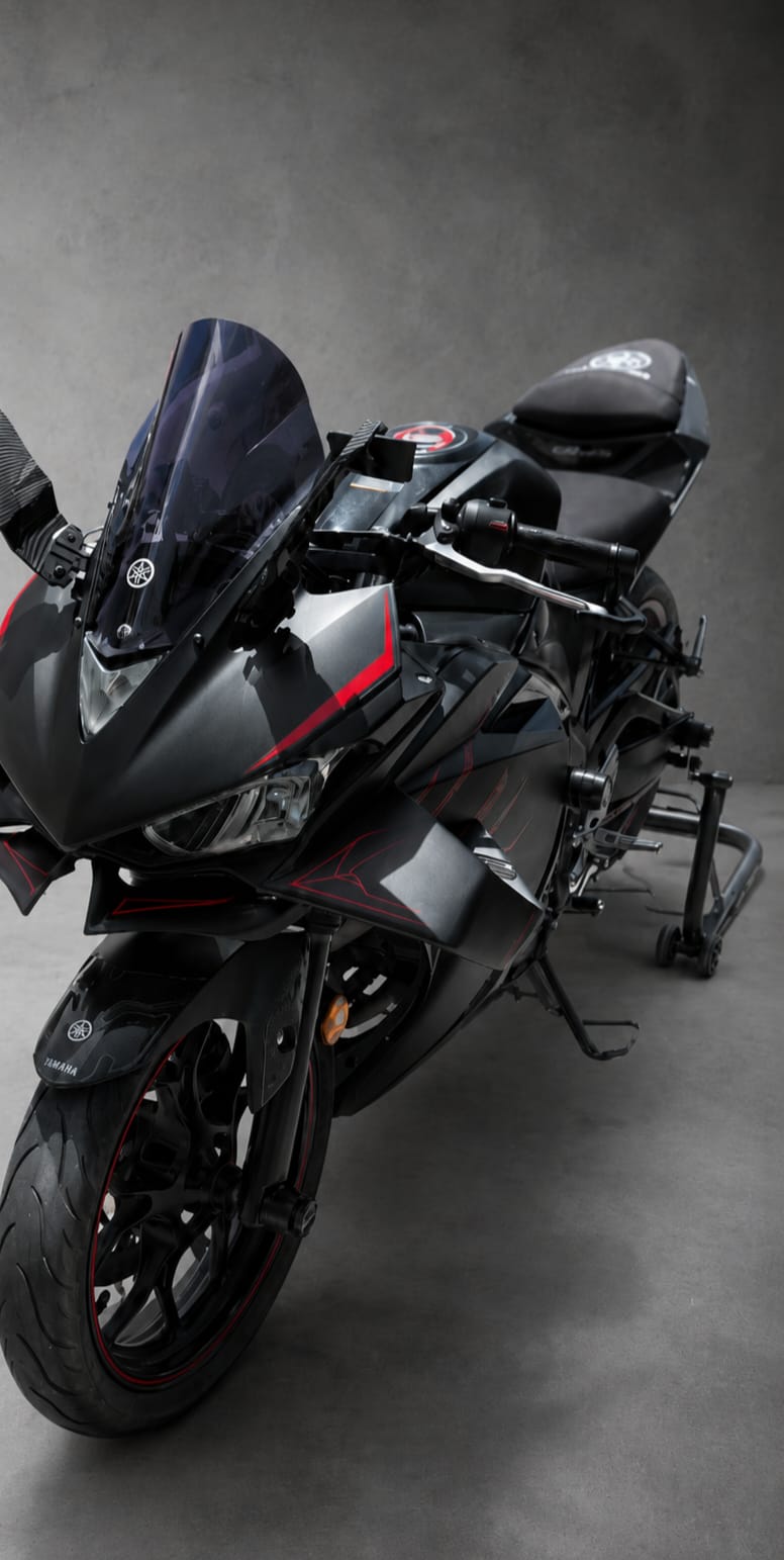 Yamaha R25 Winglet